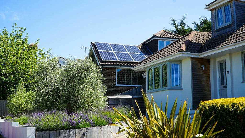 shading analysis in choosing the best location for solar panels